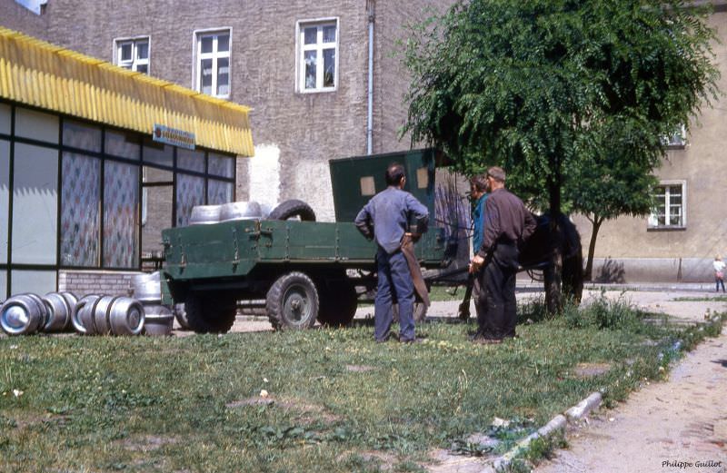 Traditional carriage in Mragowo (ex-Sensburg), July 1970