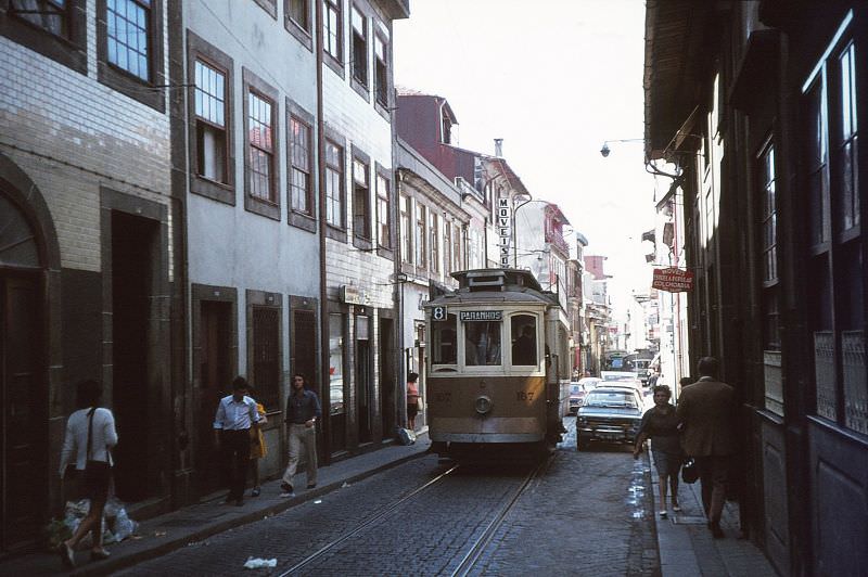 Porto STCP 167, a 1934 Brill 28 type 4-wheel semi convertible tram on Rua dos Martires da Liberdade on route 8 to Paranhos, 11 June 1974