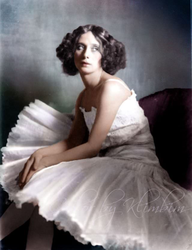 Anna Pavlova, 1900s