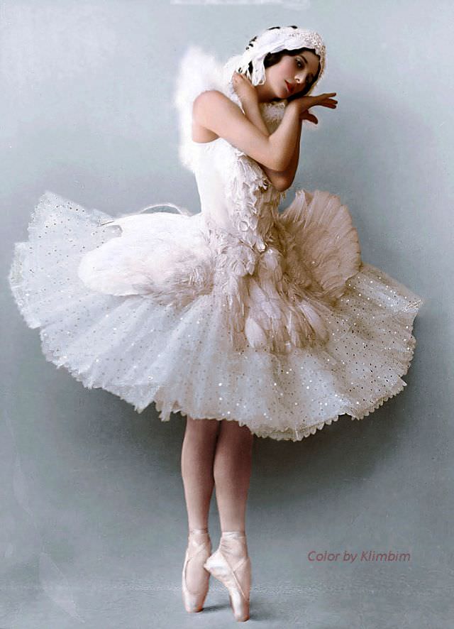 Anna Pavlova in 'The Dying Swan', 1900s