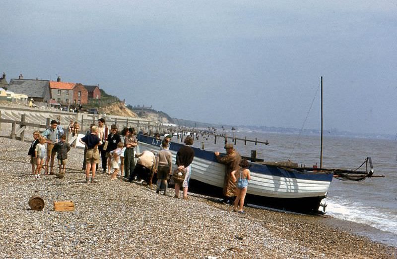 England 1950s vivid photos