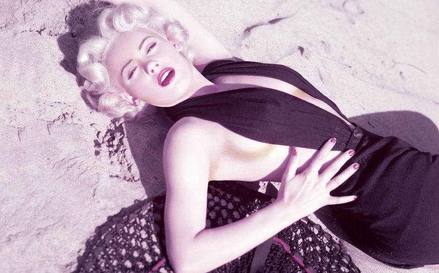 Mamie Van Doren