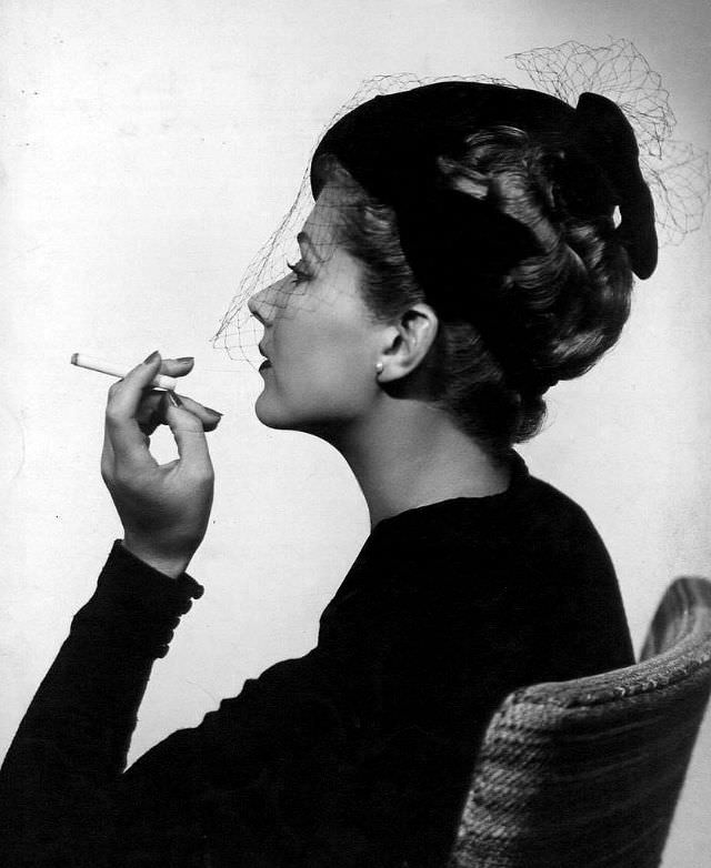 Lisa Fonssagrives, 1940s