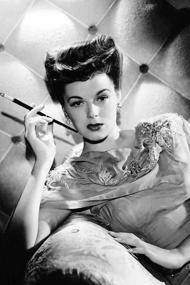 Marguerite Chapman, 1940s