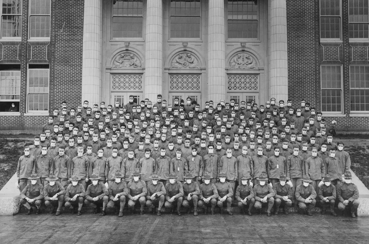 Student Army Training Corps wear influenza masks in Portland, Oregon, on October 27, 1918