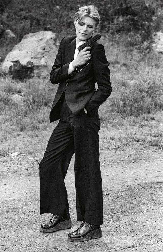 David Bowie in Ola Hudson suit on the set of The Man Who Fell To Earth, New Mexico