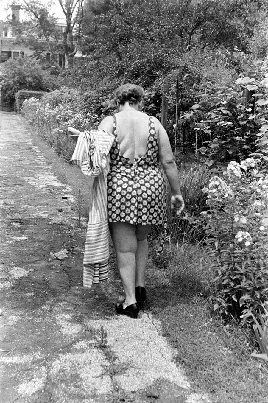 Scene from Rose Dor Farms, a weight loss camp, 1938.