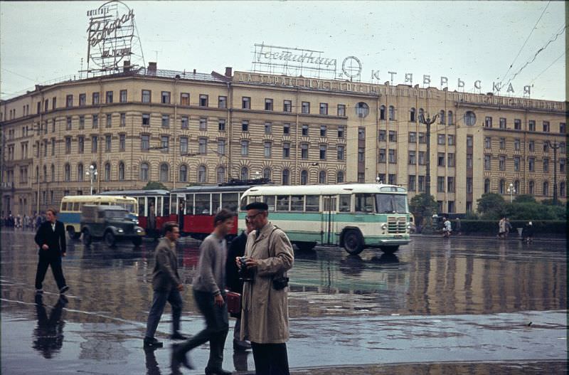 Leningrad street scenes, 1963