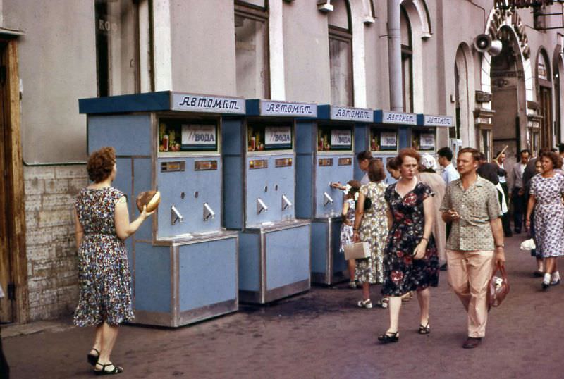 Cold water dispensers