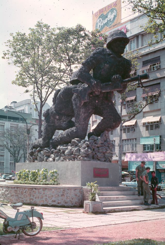 A controversial monument in Saigon, 1968