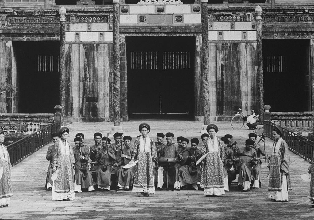 Traditional dancers performing in the one-time Imperial city of Hue, 1961.