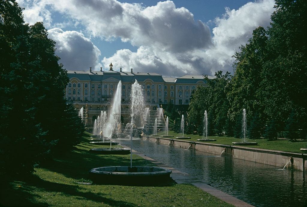 The Grand Cascade in the grounds of Peterhof Palace in Leningrad, 1973.
