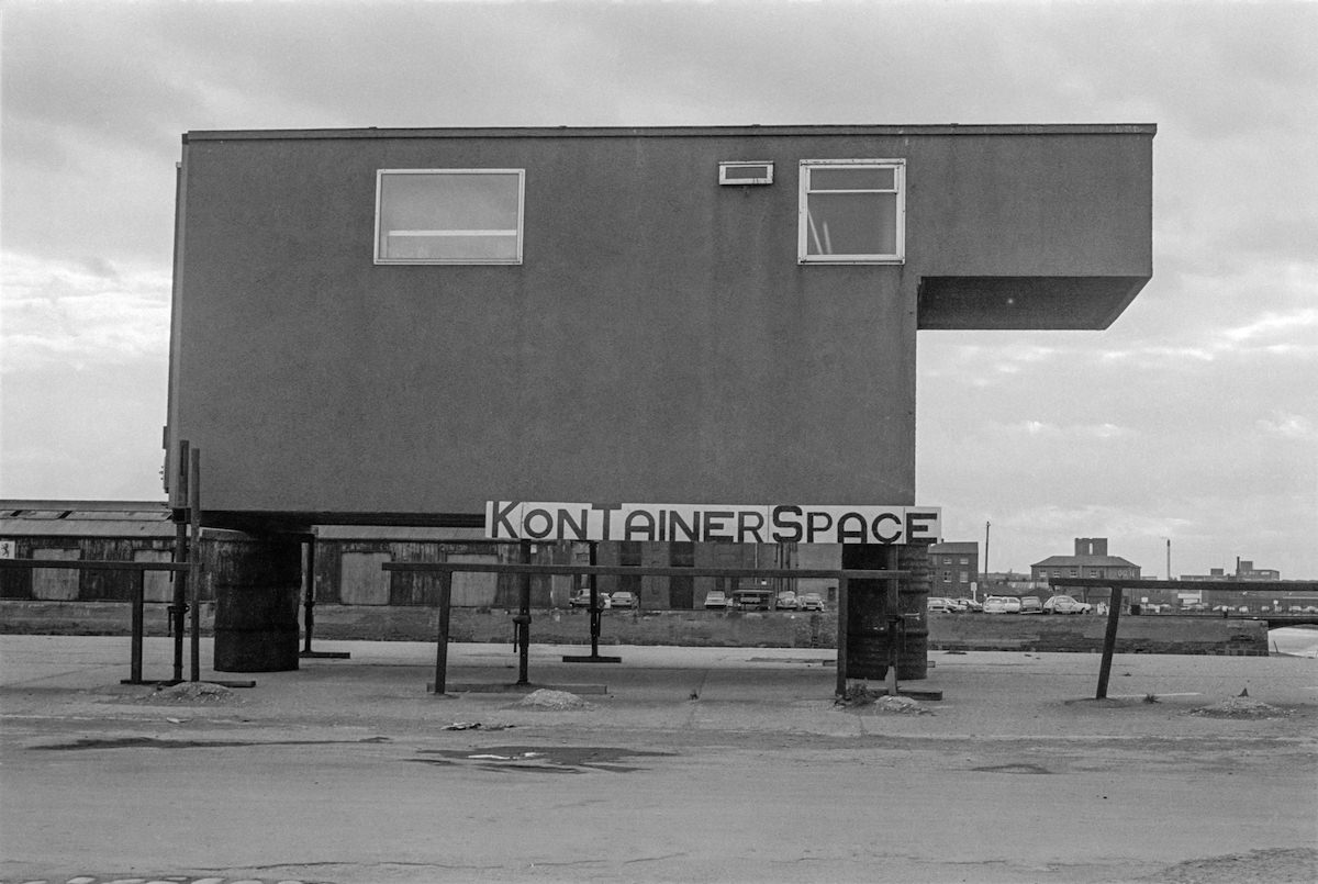 Kontainer Space, Princes Dock, Hull 1979