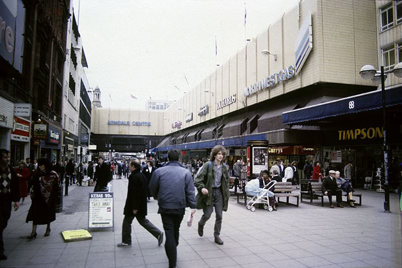 Market Street and the Arndale Centre, 1989