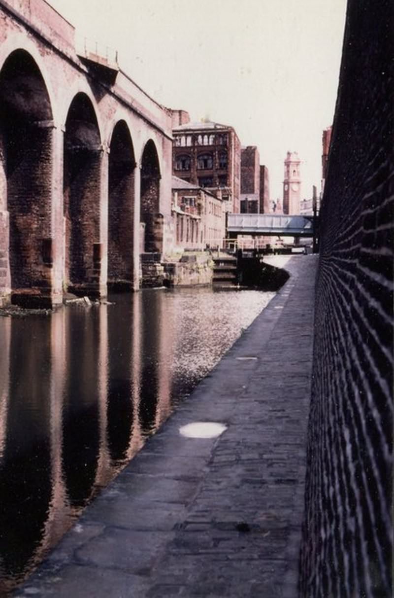 Rochdale Canal, 1983