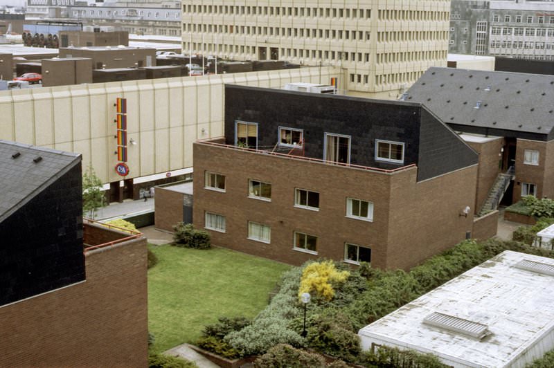 Maisonettes on the roof of Manchester Arndale Centre, 1985