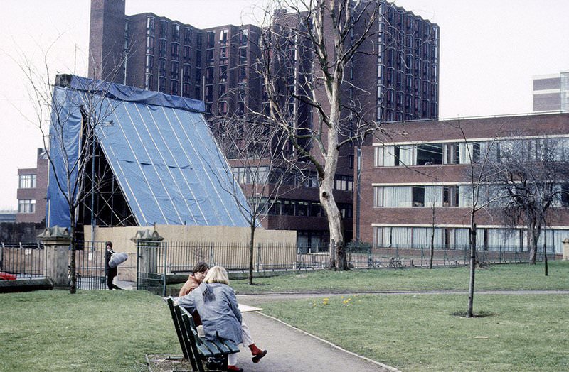 Demolition of the Manchester Ear Hospital, 1984