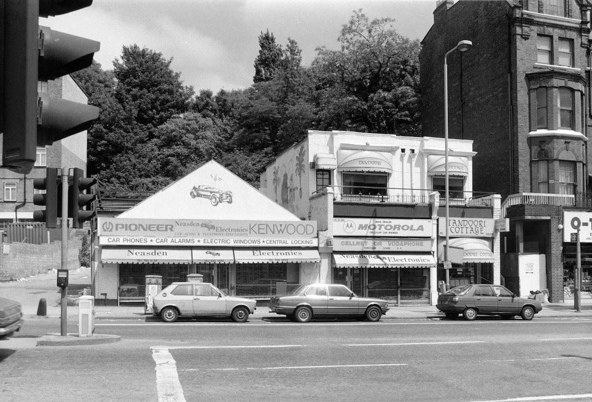 Neasden Electronics, Tandoori Cottage, Finchley Rd, Camden, 1988