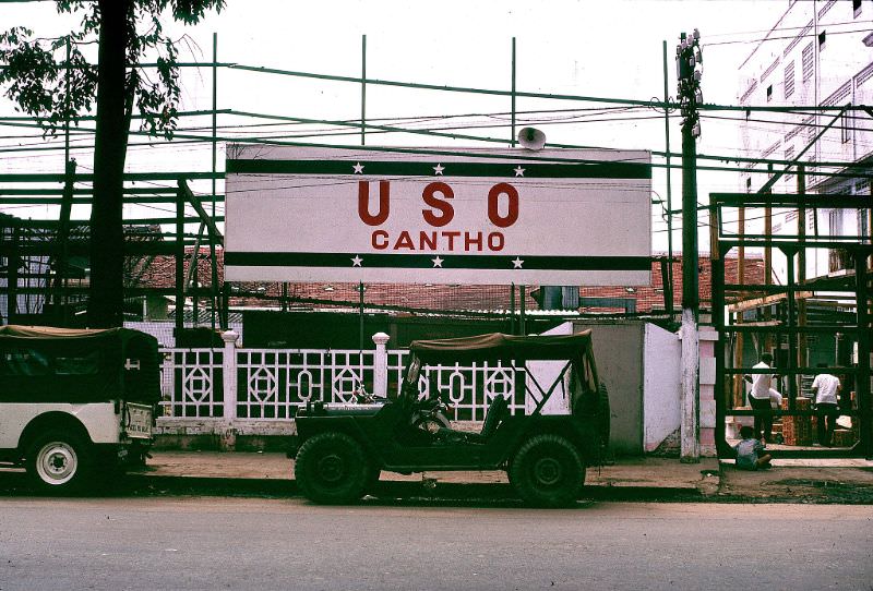 The USO in Can Tho, 1968