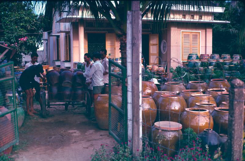 Pottery market, Can Tho, 1968