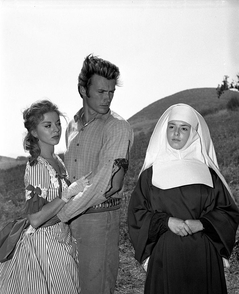 Clint Eastwood as Rowdy Yates and Gigi Perreau as SisterJoan, right and Carolyn Huges as Emerald Carney, 1960.