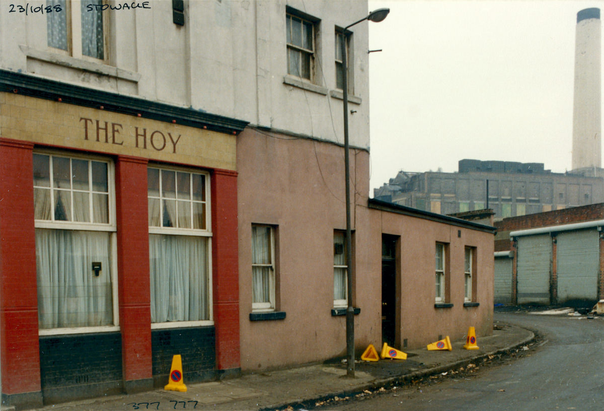 The Hoy pub, Creek Rd, Stowage, Deptford, 1988