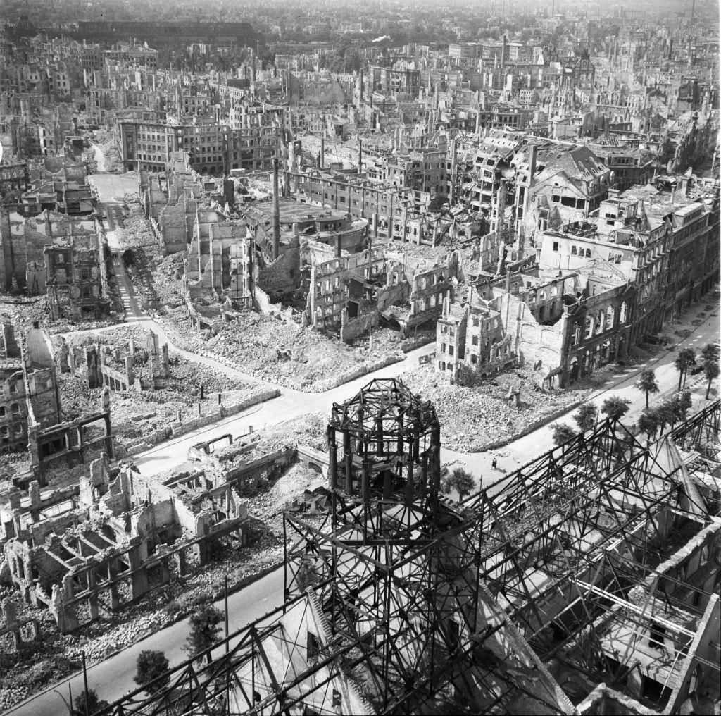 View from the Town Hall Tower over the destroyed city of Dresden towards Southwest.