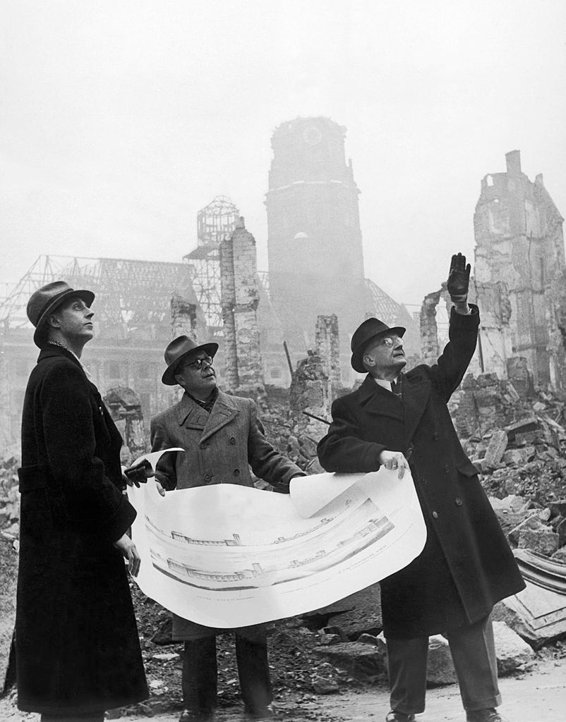 The mayor of Dresden Walter Wiedauer and the architect Conart Herbert (Right) Planned the city'S Reconstruction.