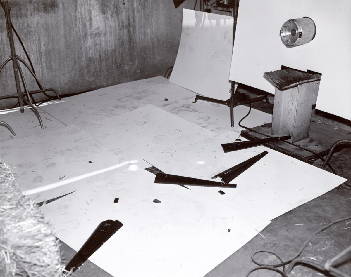 Evidence: A Found Photography Project that Shows Mysteries in Mundane, 1977