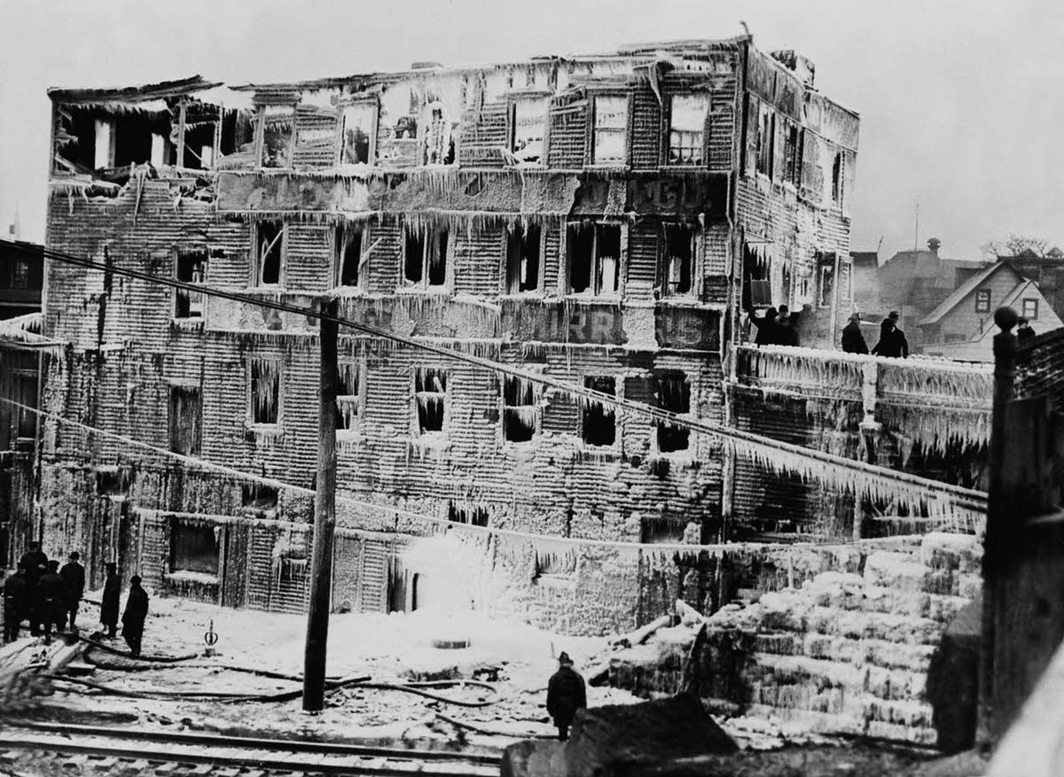 The remains of the Williamson Glass Company in Boston, 1939.