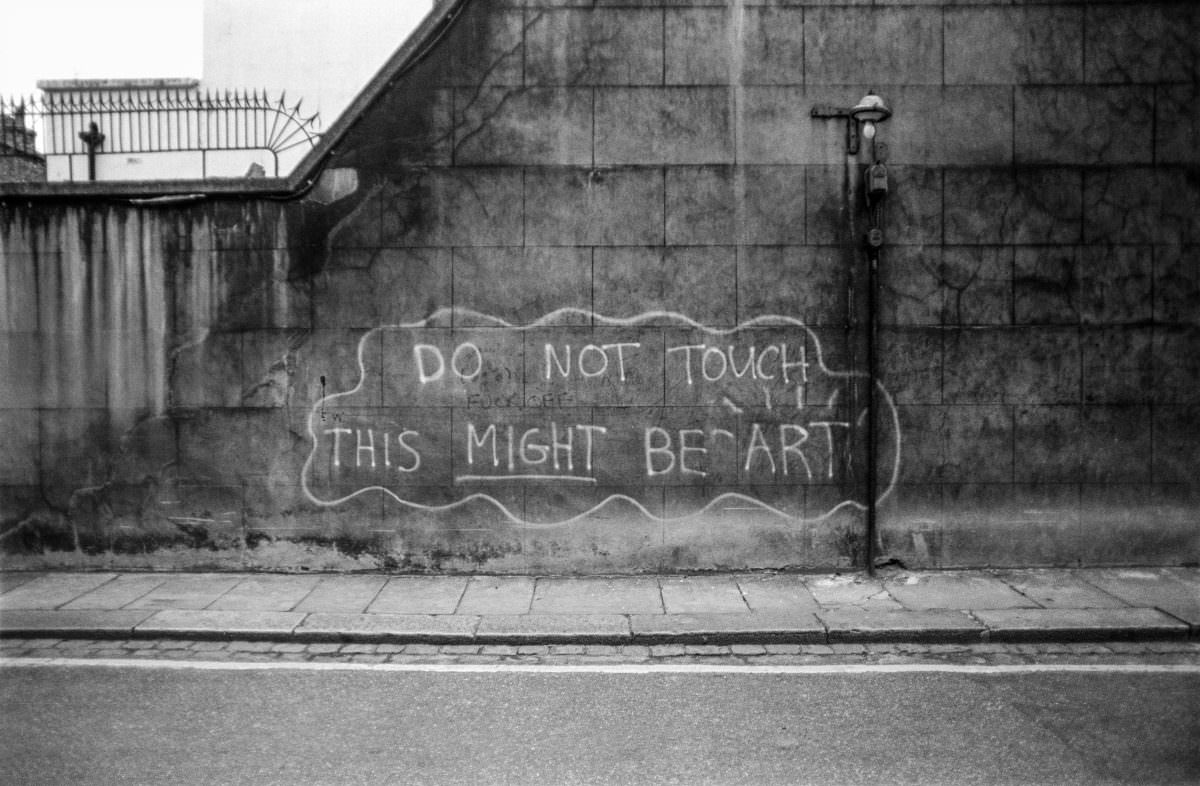 Graffiti, Limehouse, Tower Hamlets, 1986