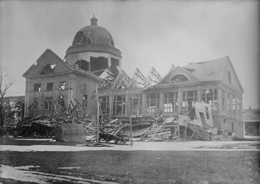 A building destroyed in the explosion.