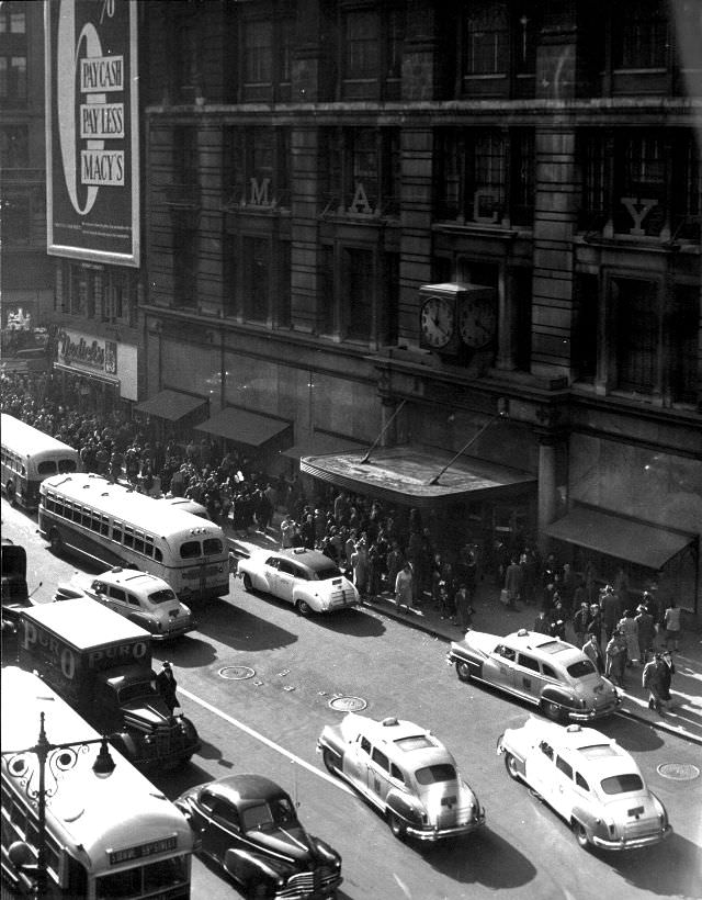 Scene outside Macy's during the biggest holiday shopping season.