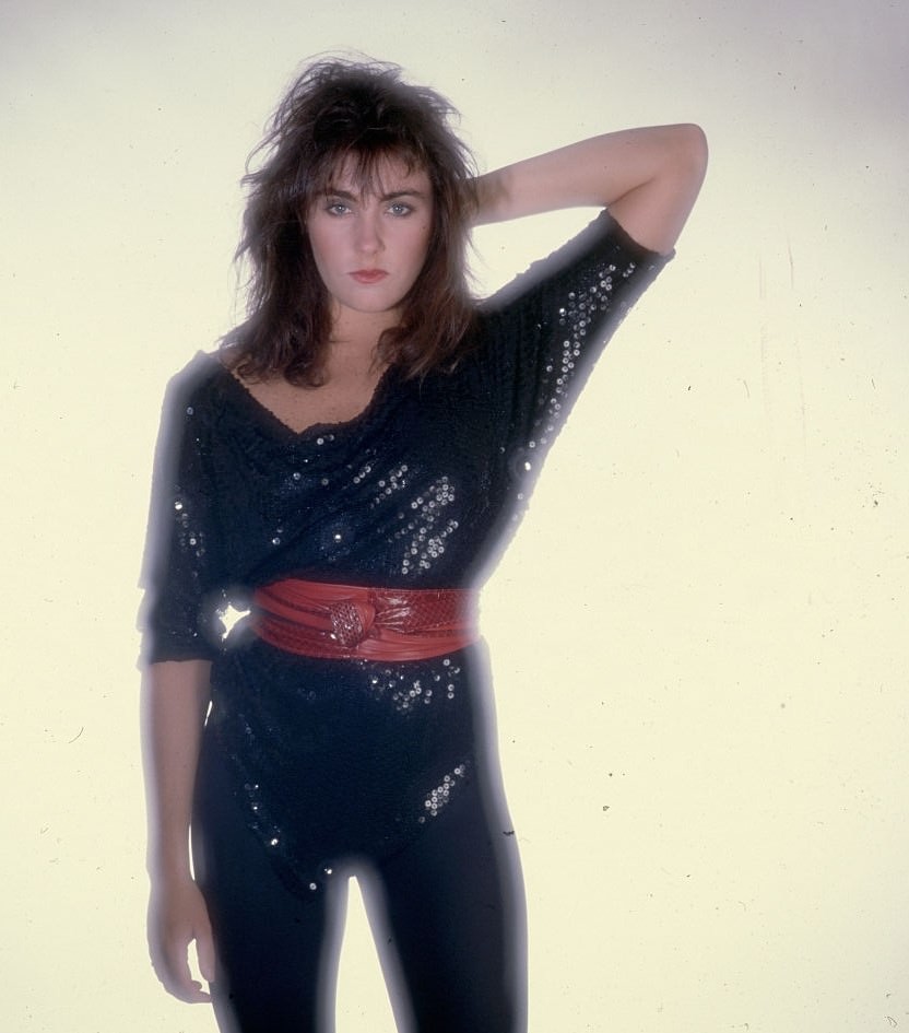 Laura Branigan with one hand behind her head, 1980.
