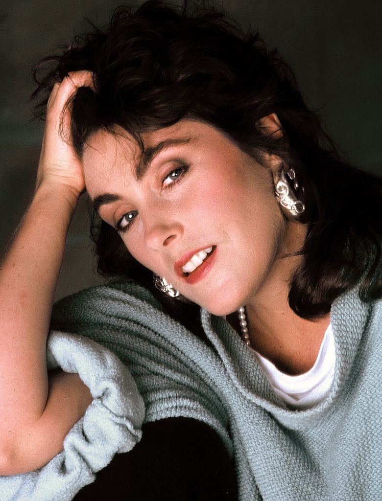 Laura Branigan poses for a portrait in LA, 1985.