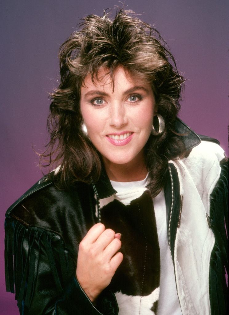Laura Branigan in black jacket, 1985.