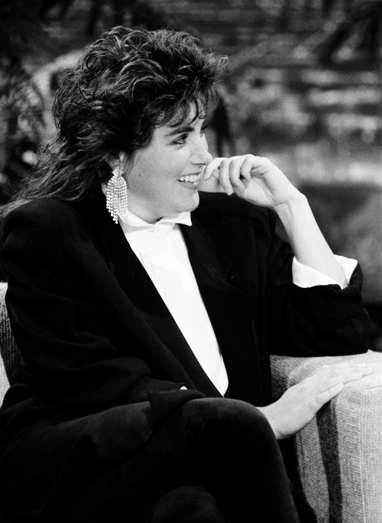Laura Branigan during an interview in 'The Tonight Show Starring Johnny Carson', 1985.