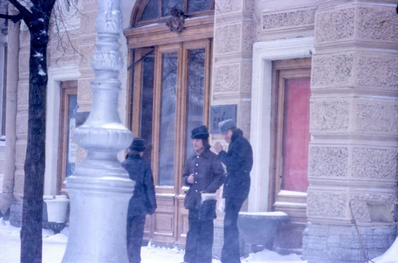 Leningrad hipsters near the Evropeiskaia hotel on Vasilievsky ostrov, 1977