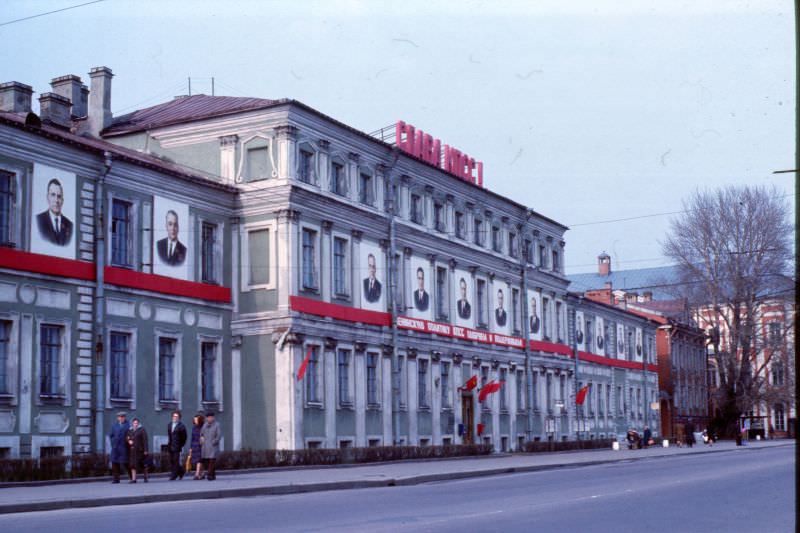 Leningrad, May 1st, 1977