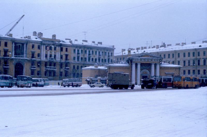 Ploshchad' Mira, Leningrad, 1977
