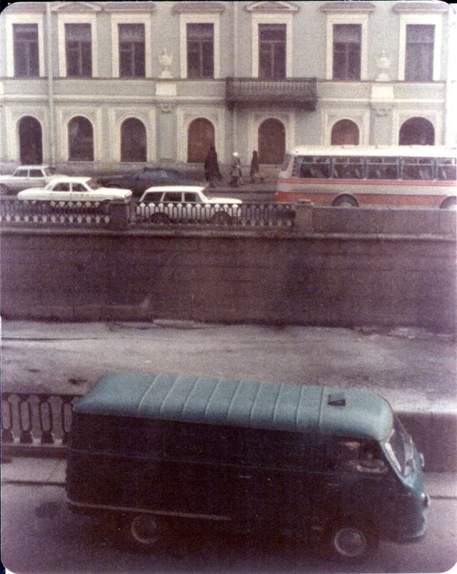 Near Nevsky Prospekt, Leningrad, 1976