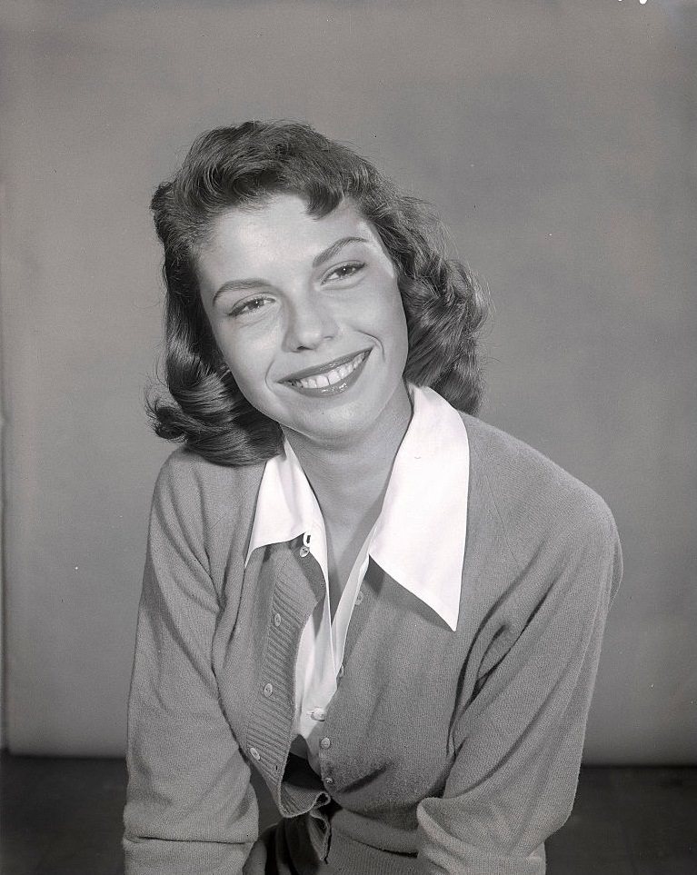 Nancy Sinatra, when she was 17.