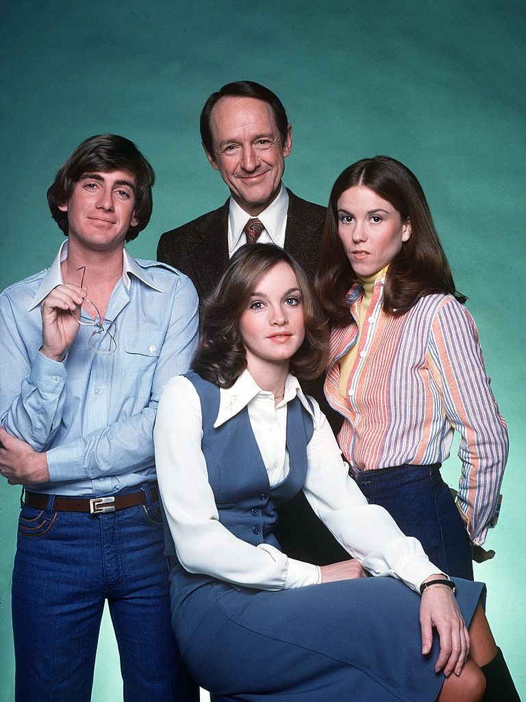 Pamela Sue Martin George O'Halon, William Schallert and Jean Rasey, 1977.