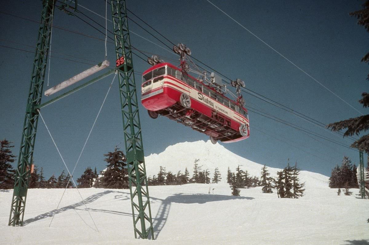Mt. Hood National Forest, Timberline Lodge, Skyway lift.
