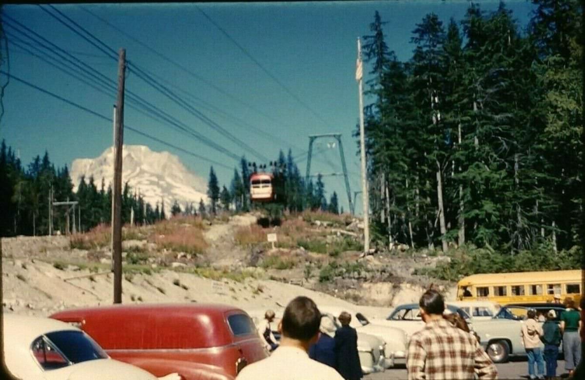 Skiway: The Flying Trams in Mount Hood, Oregon in the 1950s