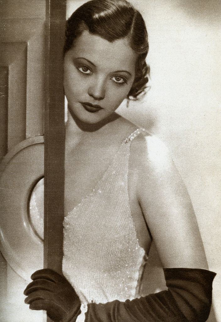 Sylvia Sidney, 1933.