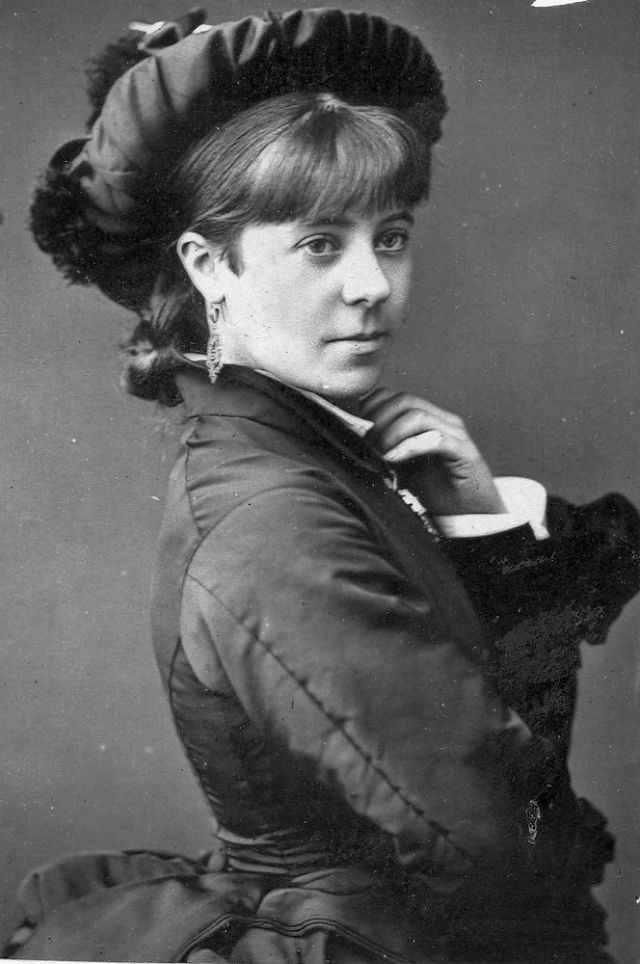 Miss Ellen "Nellie" Farren, 1870s