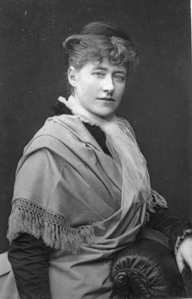 Miss Ellen Terry, 1870s