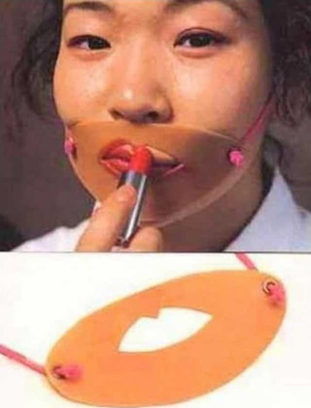 Mask for Proper Lipstick