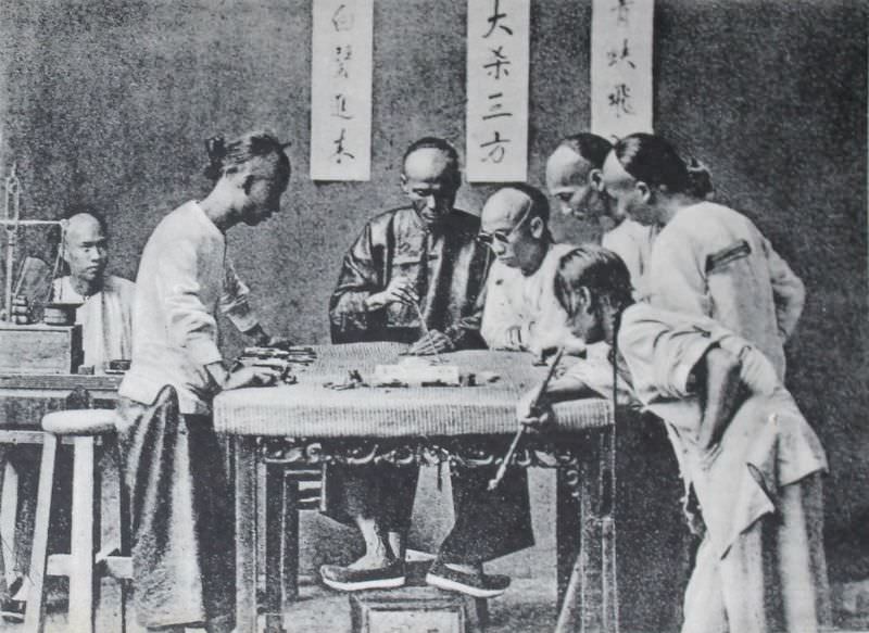 Chinese playing at Fantan, Hong Kong